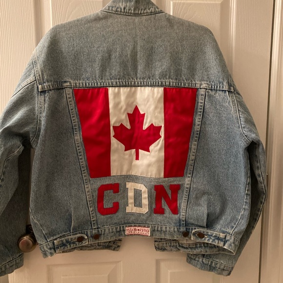 Jean Jacket Canada flag Below Zero - Picture 1 of 6
